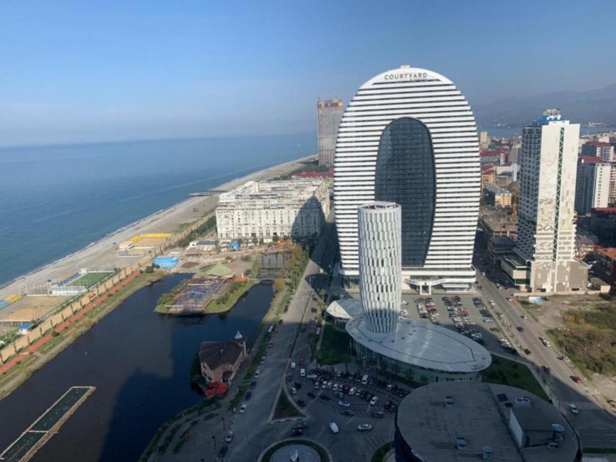 Panoramic Sea And City View Aparthotel In Orbi City Batoumi Extérieur photo