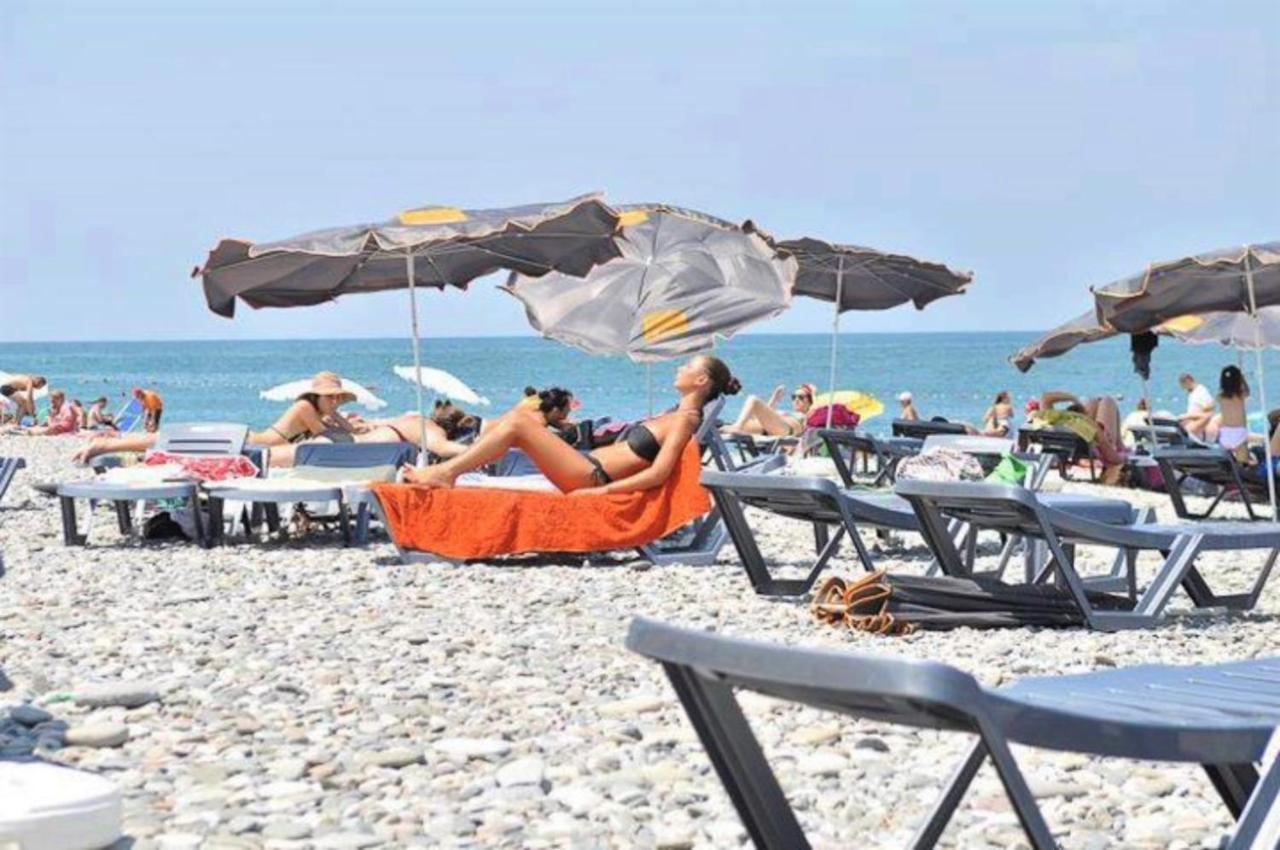 Panoramic Sea And City View Aparthotel In Orbi City Batoumi Extérieur photo