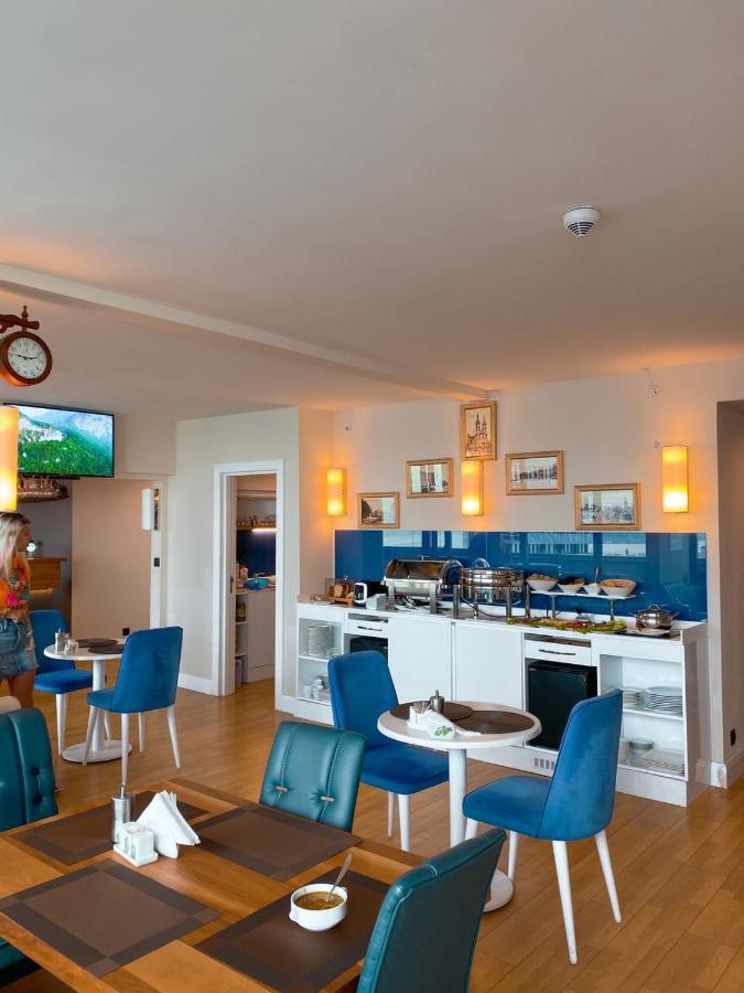Panoramic Sea And City View Aparthotel In Orbi City Batoumi Extérieur photo